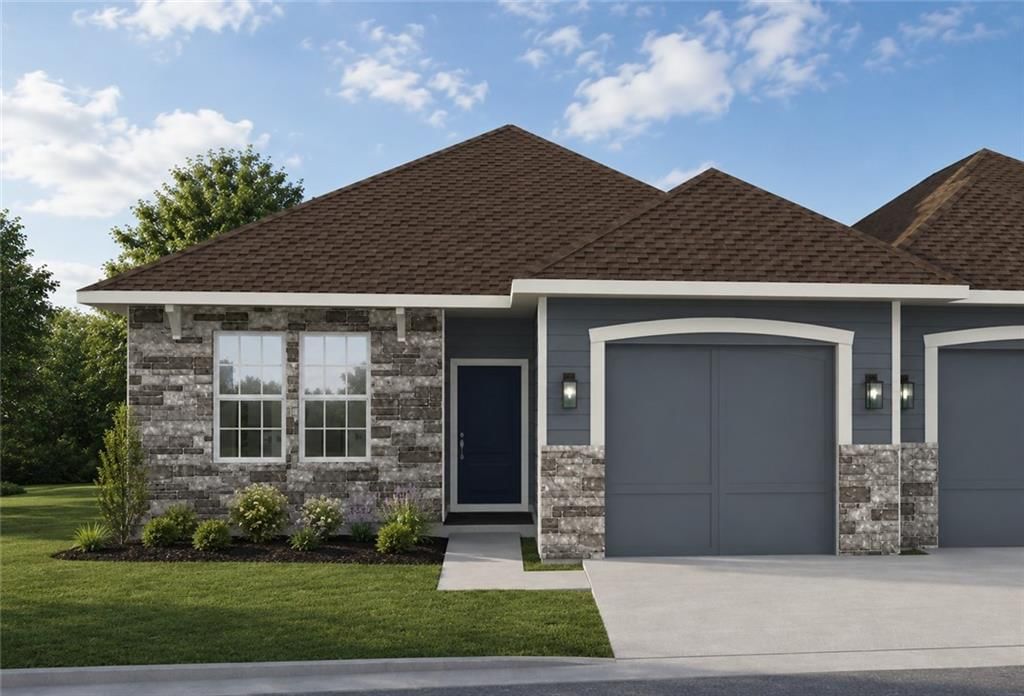 1902 Shellbark Street, Raymore, MO