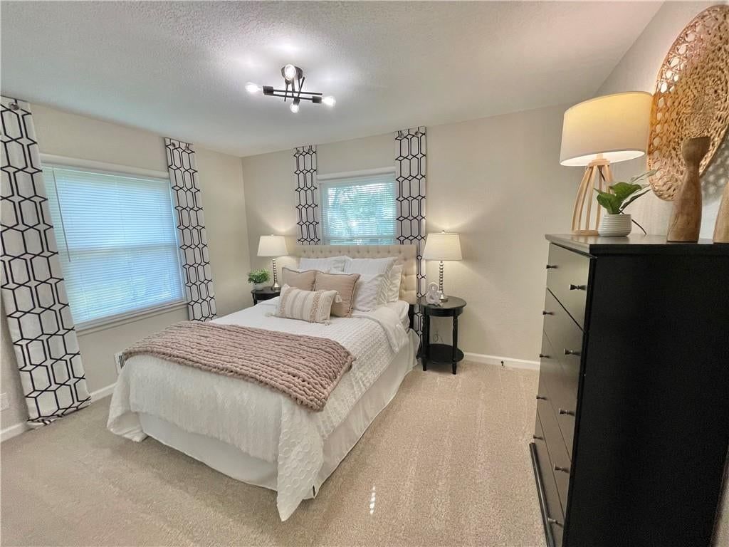 2512 Queen Ridge Drive — photo 12