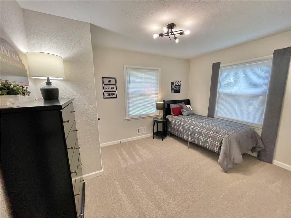 2512 Queen Ridge Drive — photo 17