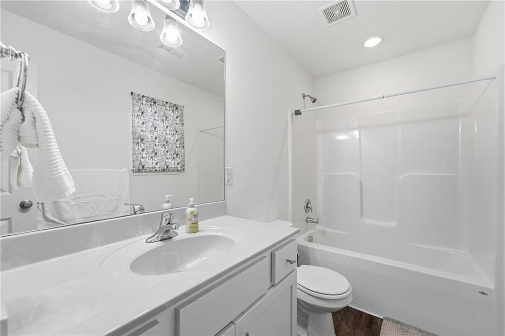 3508 N College Avenue — photo 20