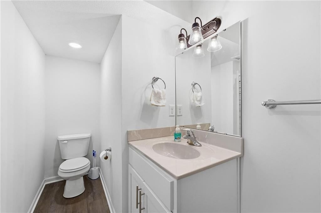 3508 N College Avenue — photo 26