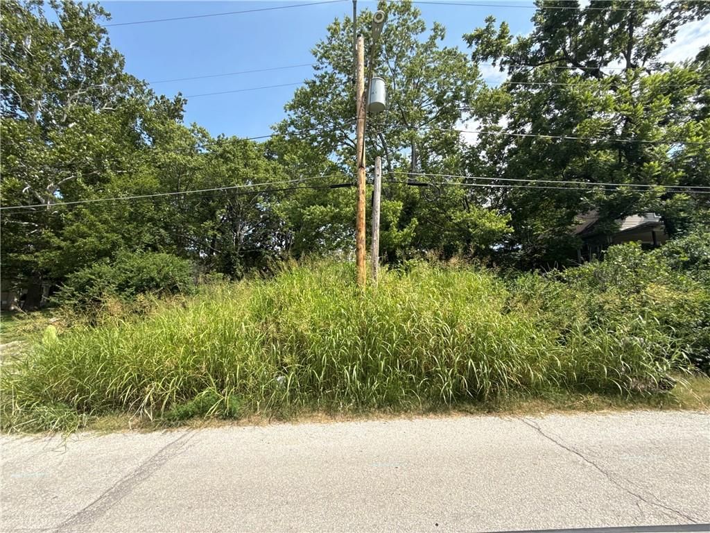 11328 E Lexington Avenue, Independence, MO