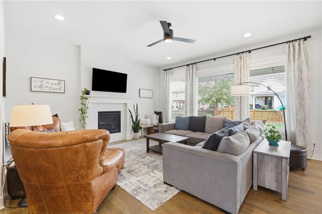 23520 W 90th Street — photo 8