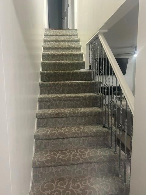 Photo 8 of 31 - 109 NE 102 Terrace, Kansas City, MO 64155