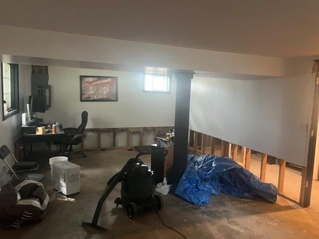 Photo 22 of 31 - 109 NE 102 Terrace, Kansas City, MO 64155