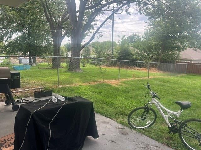 Photo 29 of 31 - 109 NE 102 Terrace, Kansas City, MO 64155