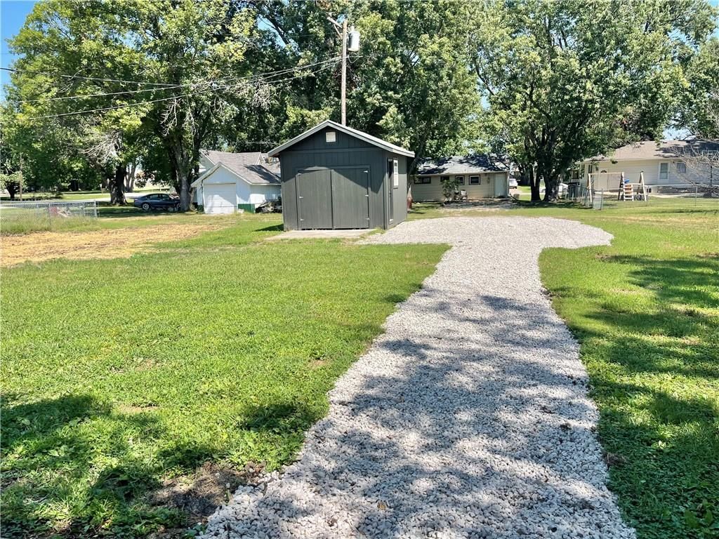 302 Gum Street — photo 15