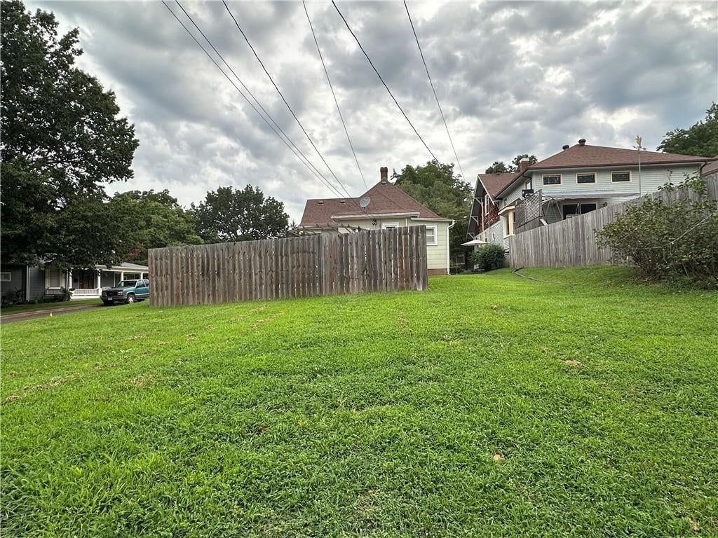1601 Bloom Street — photo 6