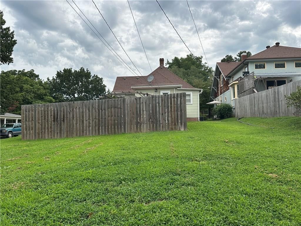 1601 Bloom Street — photo 7