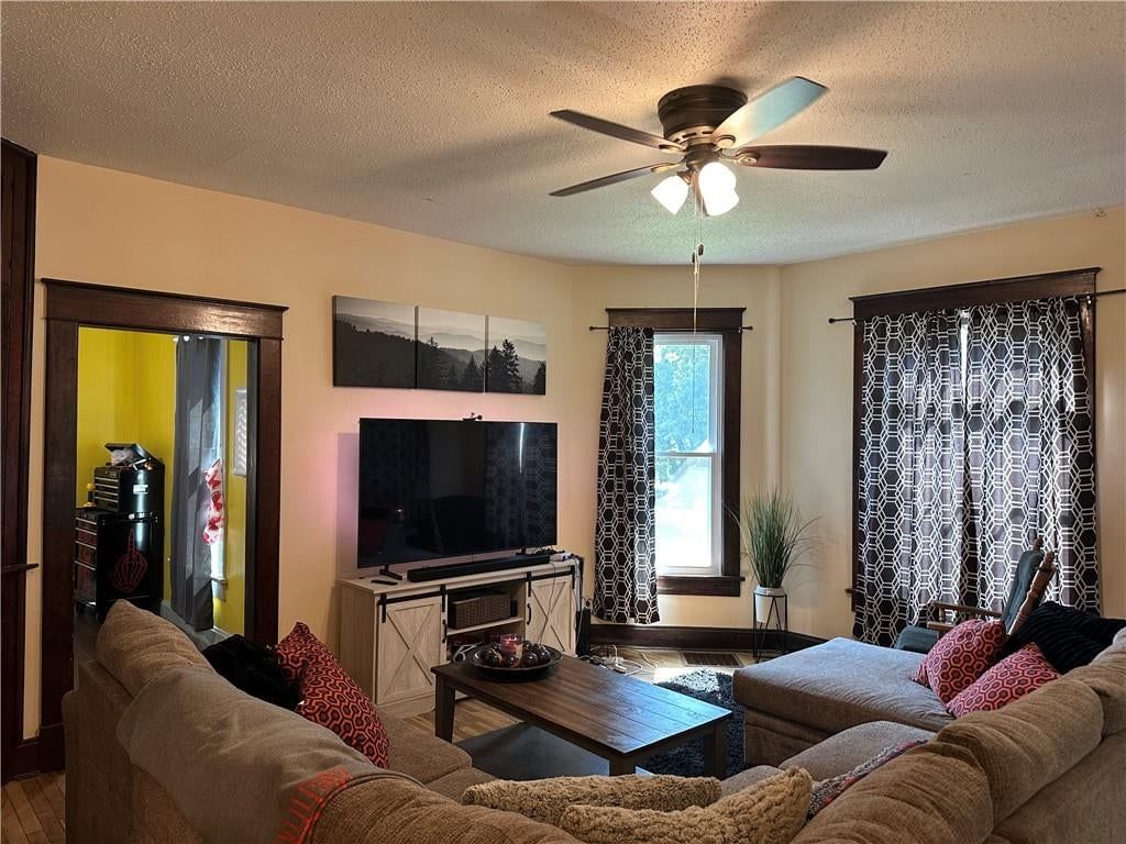 1601 Bloom Street — photo 16