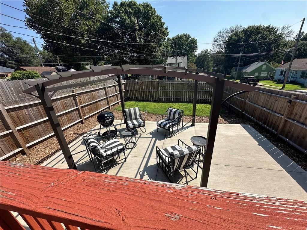 1601 Bloom Street — photo 27
