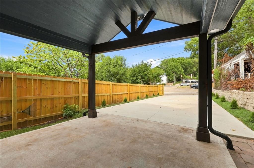 43 S Pyle Street — photo 29