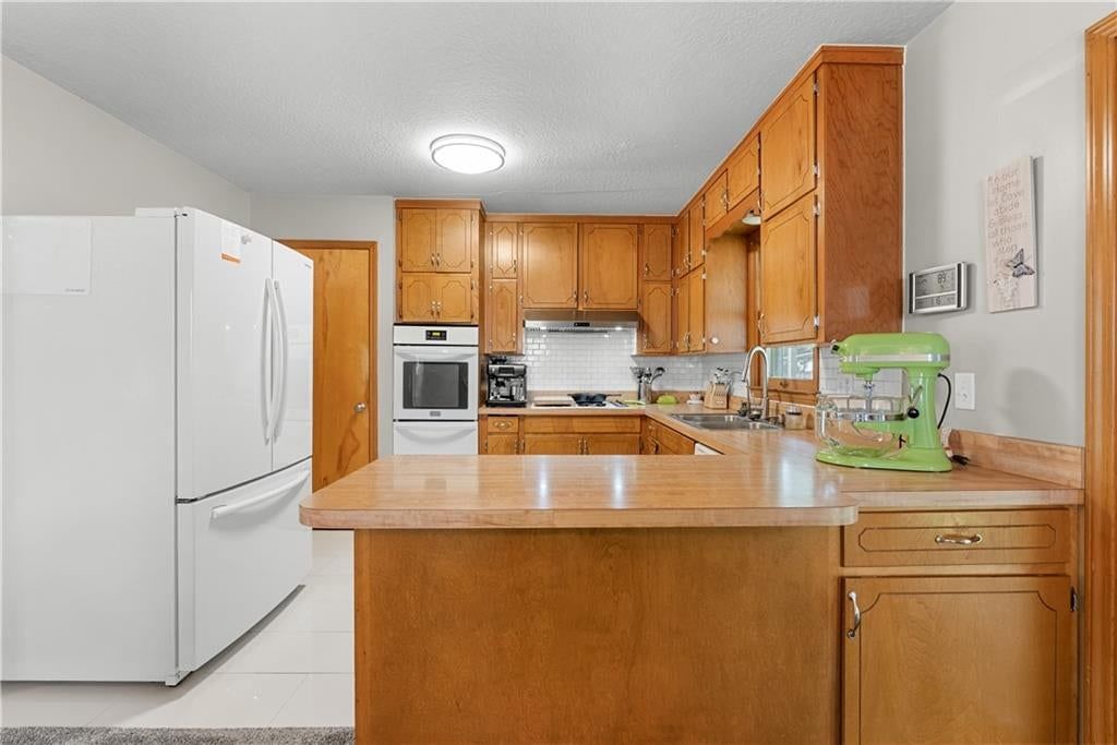 4200 S McCoy Street — photo 3