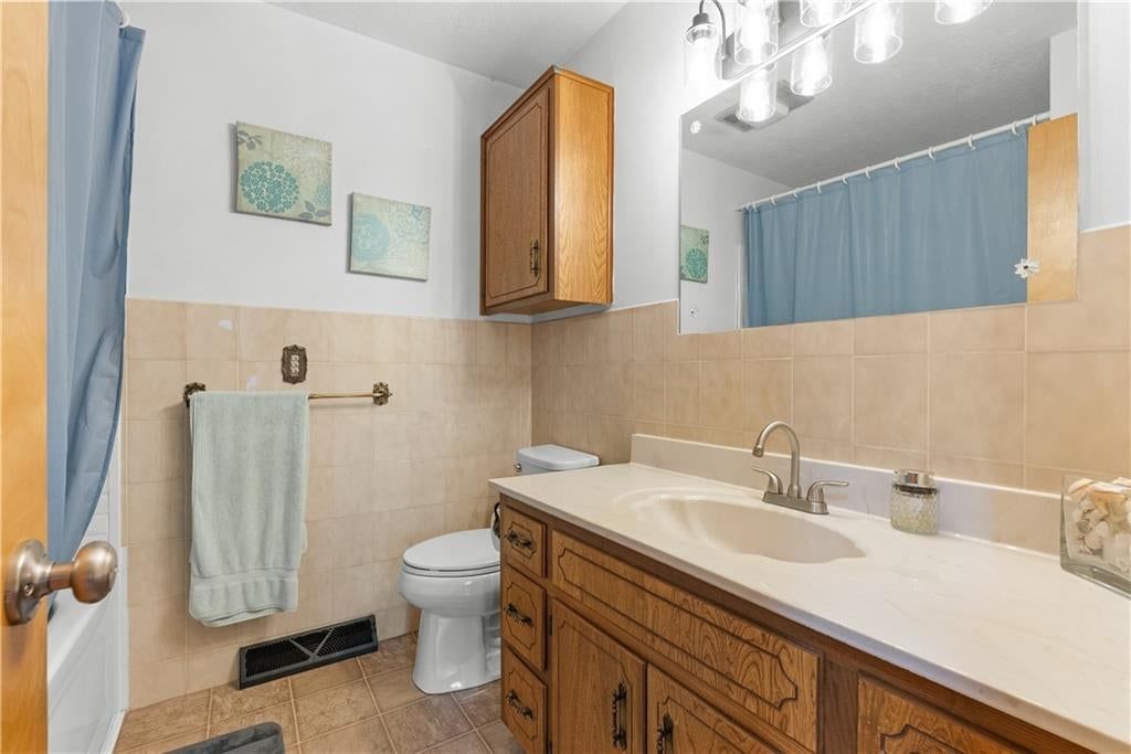 4200 S McCoy Street — photo 23