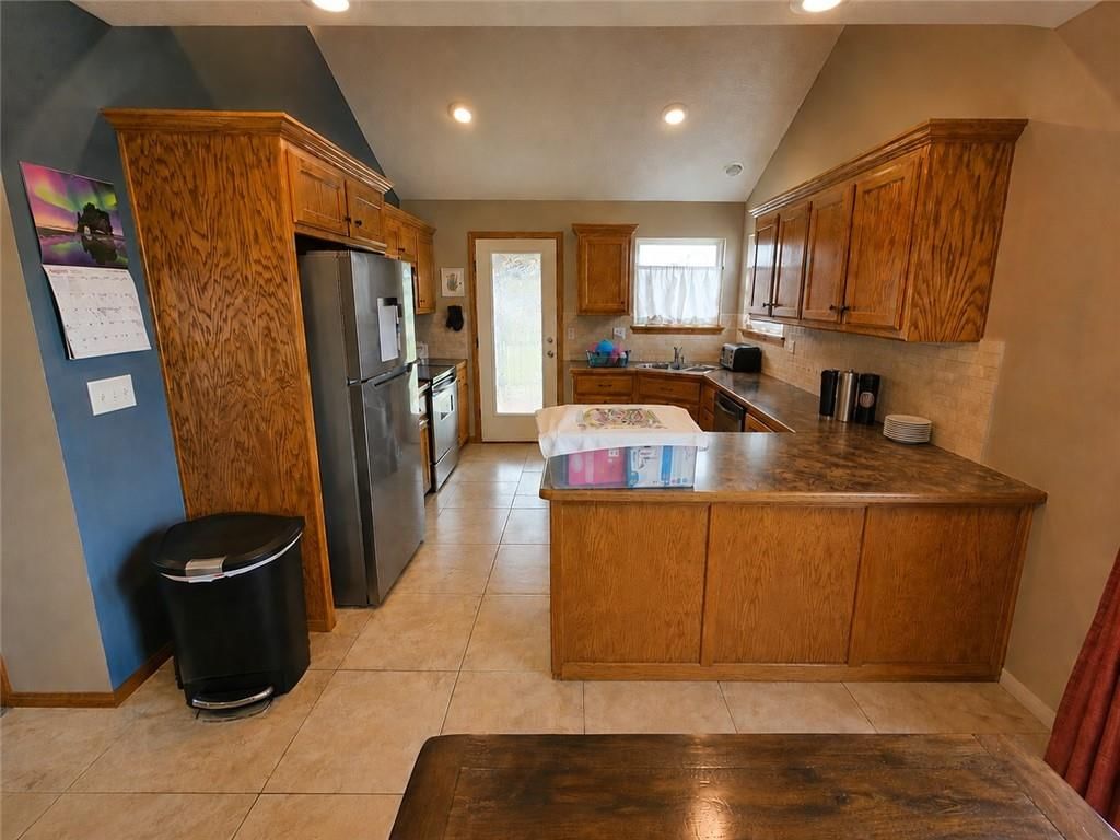 1805 Eastridge Avenue — photo 5