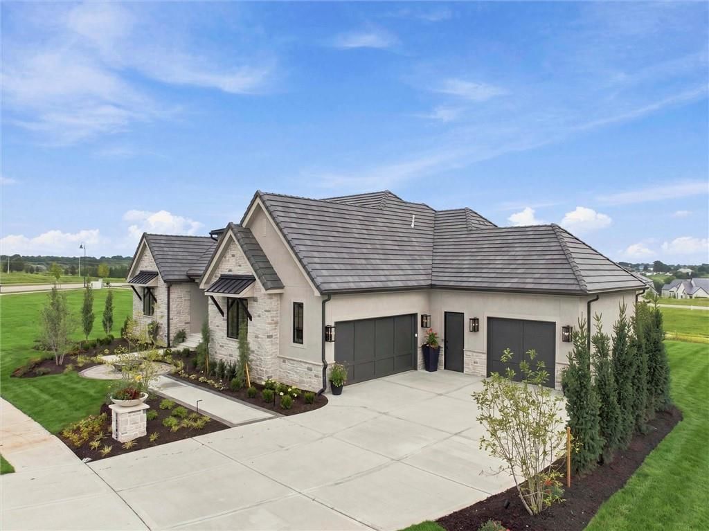 13705 Springfield Road — photo 2