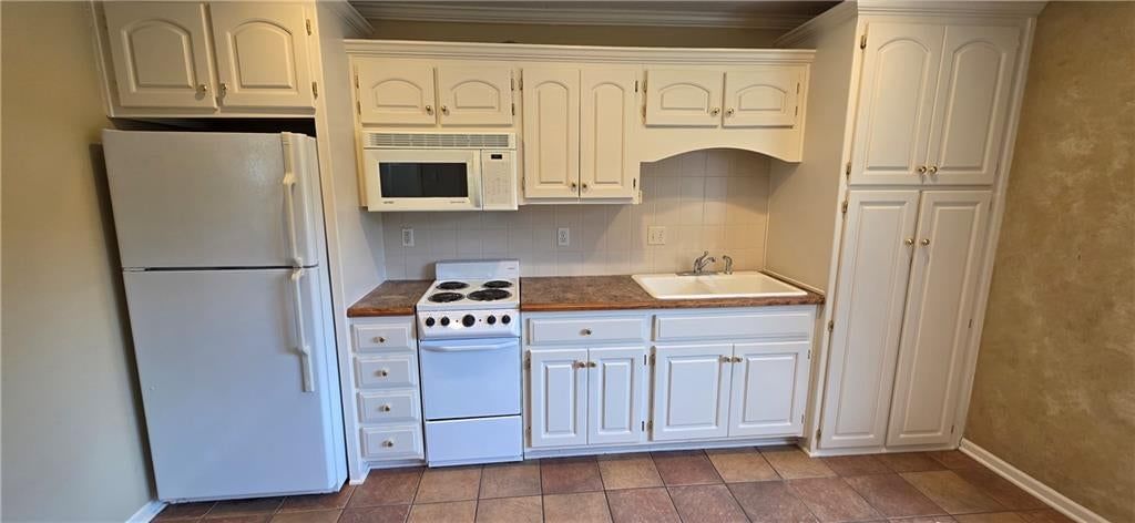 15054 Cedar Street — photo 69