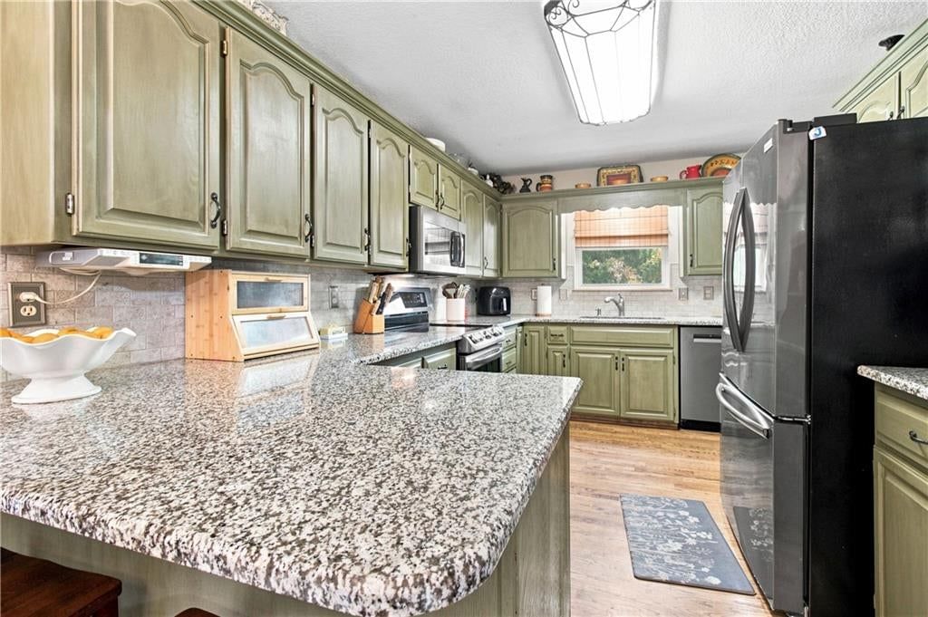 1807 N Elsea Smith Road — photo 17