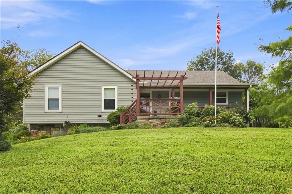1807 N Elsea Smith Road — photo 35