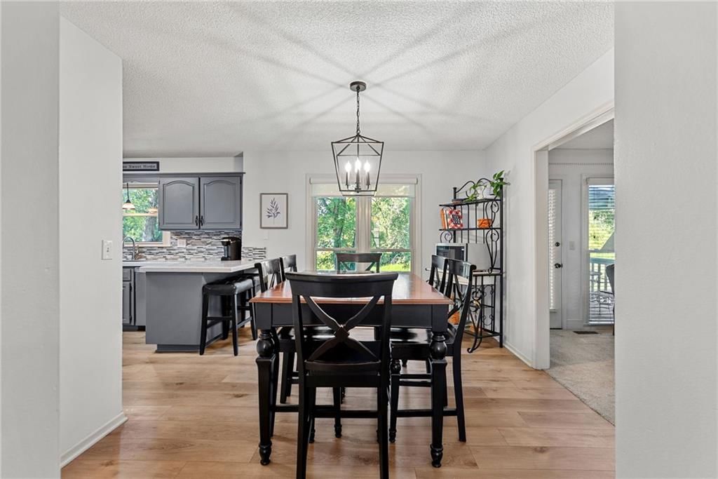 Photo 17 of 45 - 13608 W 68th Street, Shawnee, KS 66216