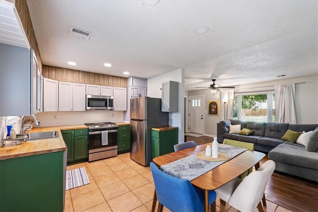 2541 Highland Drive — photo 9