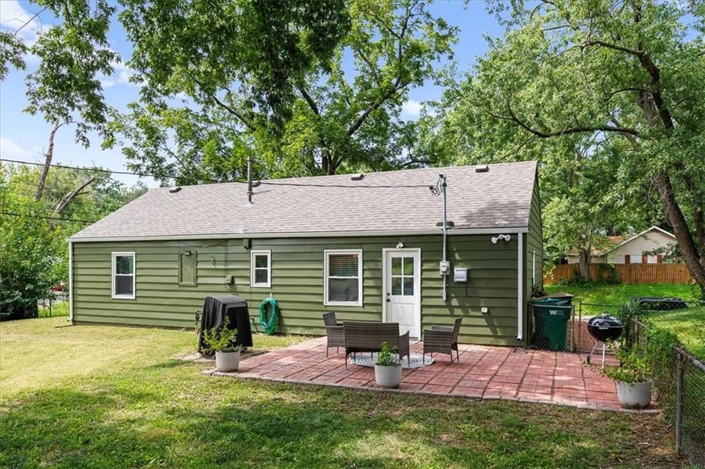 2541 Highland Drive — photo 24