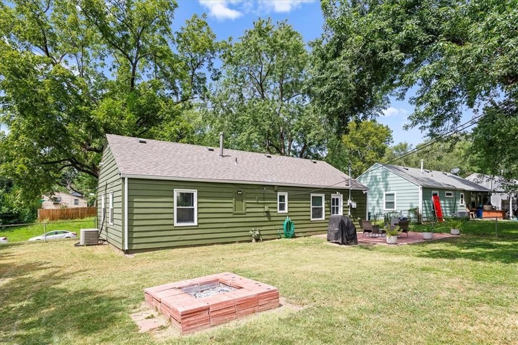 2541 Highland Drive — photo 26