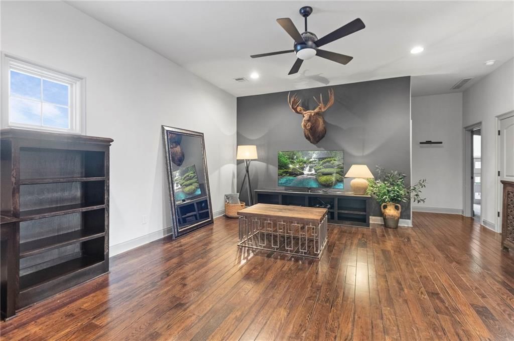 Photo 25 of 72 - 10755 NW 81st Street, Kansas City, MO 64152