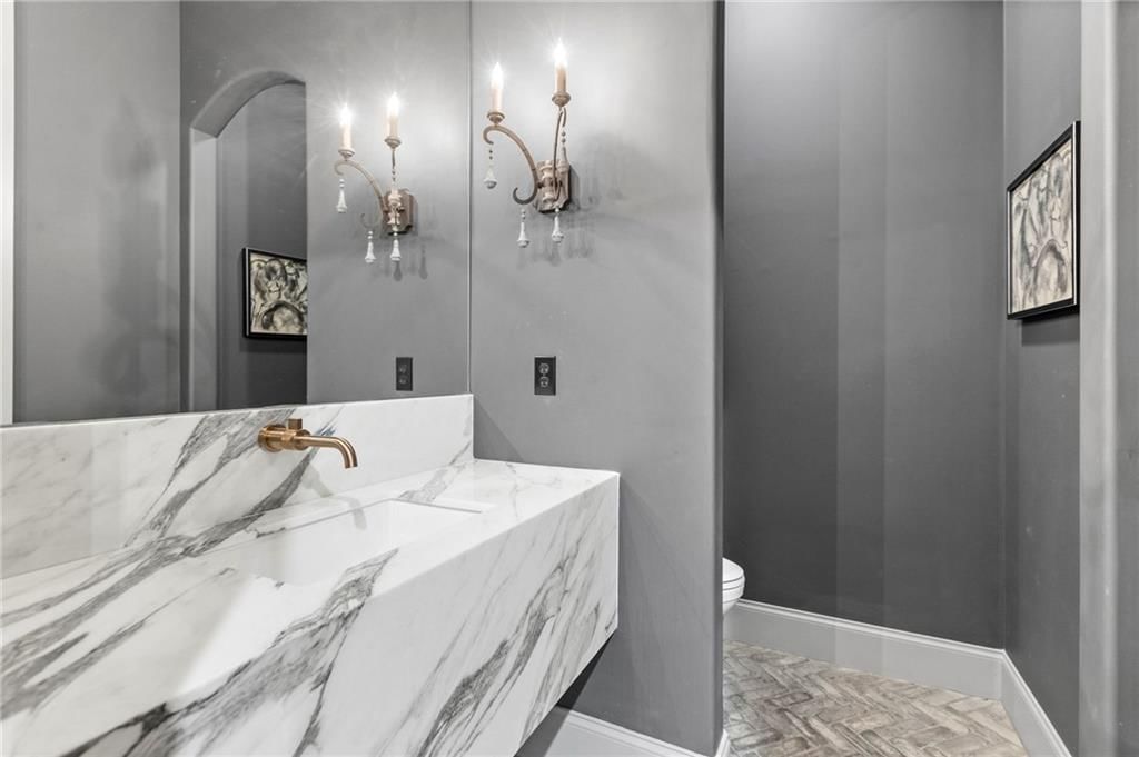 Photo 18 of 72 - 10755 NW 81st Street, Kansas City, MO 64152