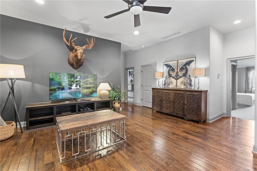 Photo 26 of 72 - 10755 NW 81st Street, Kansas City, MO 64152