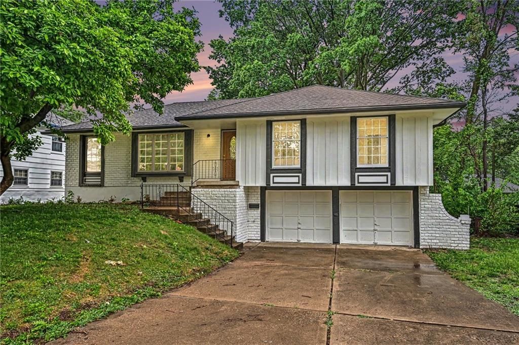 6111 E 108th Terrace, Kansas City, MO