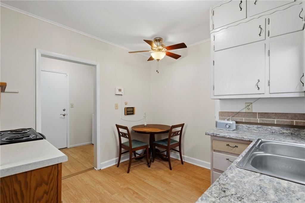 118 E 81st Street — photo 10
