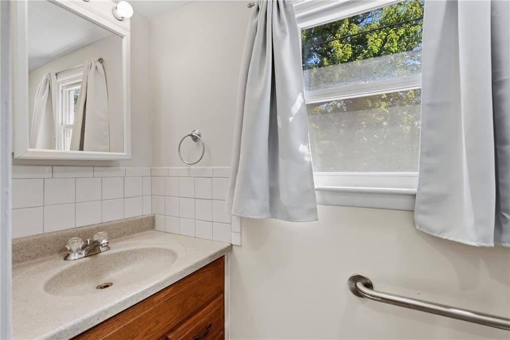 118 E 81st Street — photo 12