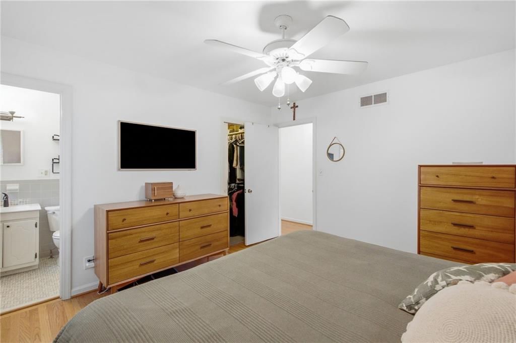 7523 Falmouth Street — photo 23