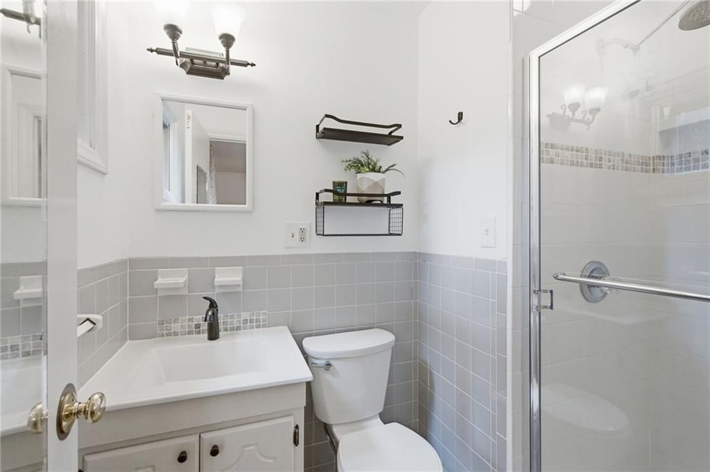 7523 Falmouth Street — photo 24