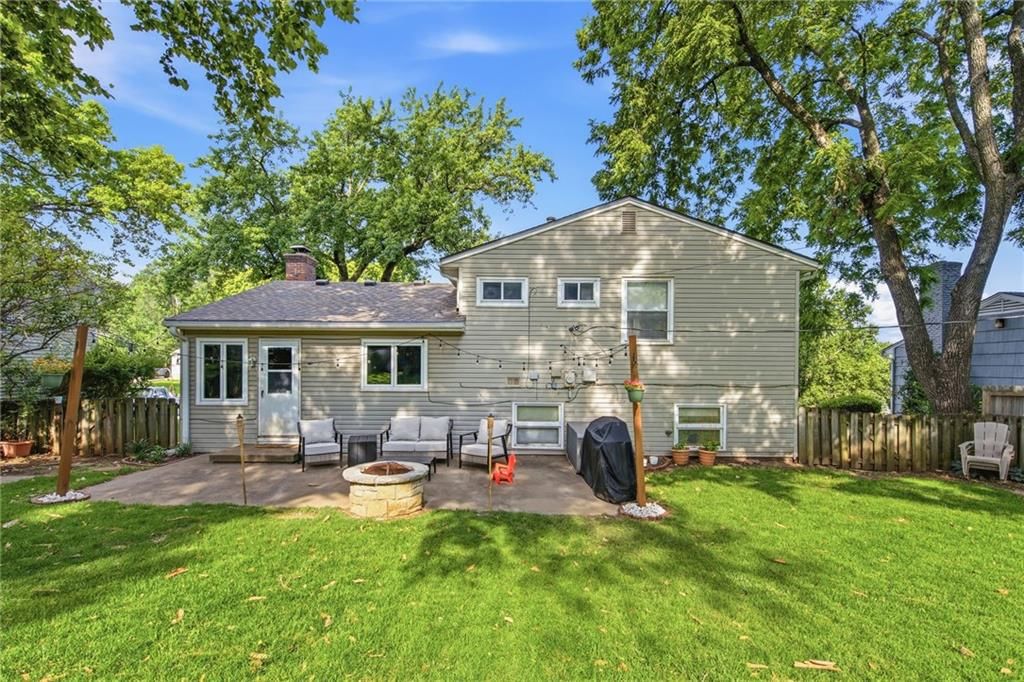 7523 Falmouth Street — photo 32