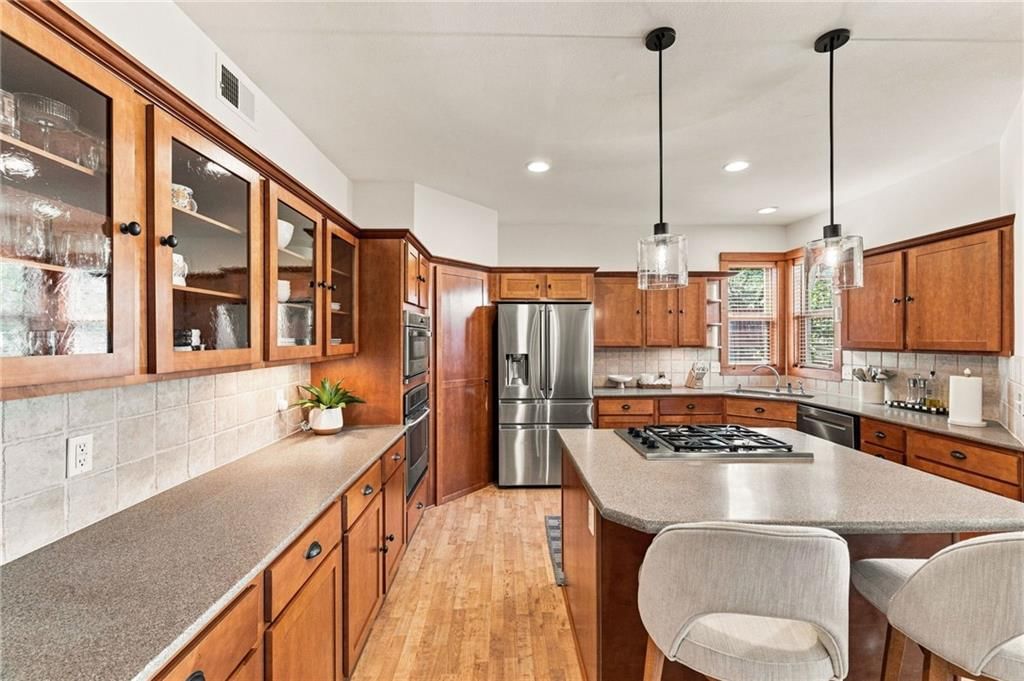 10230 Marion Street — photo 12