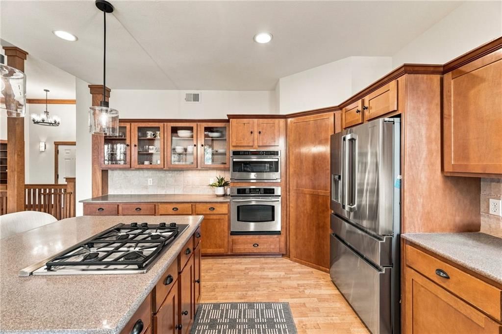 10230 Marion Street — photo 15