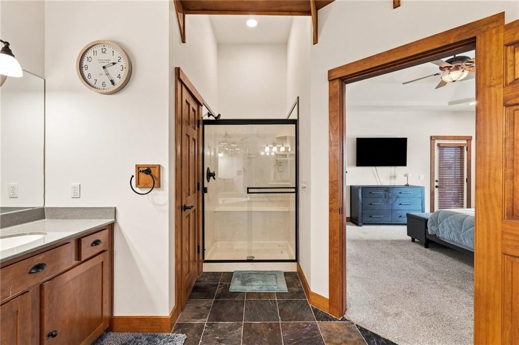 10230 Marion Street — photo 33
