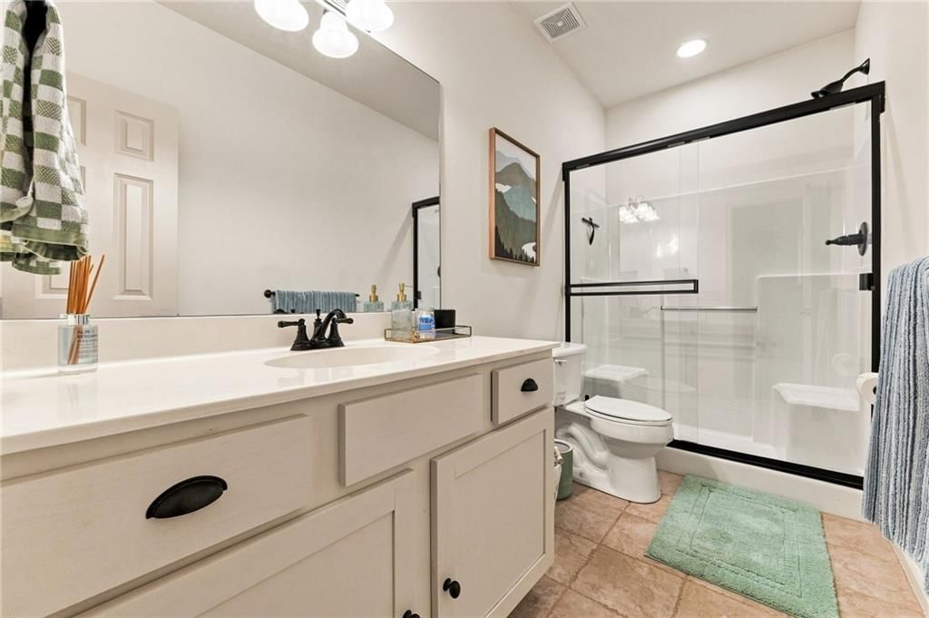 10230 Marion Street — photo 42
