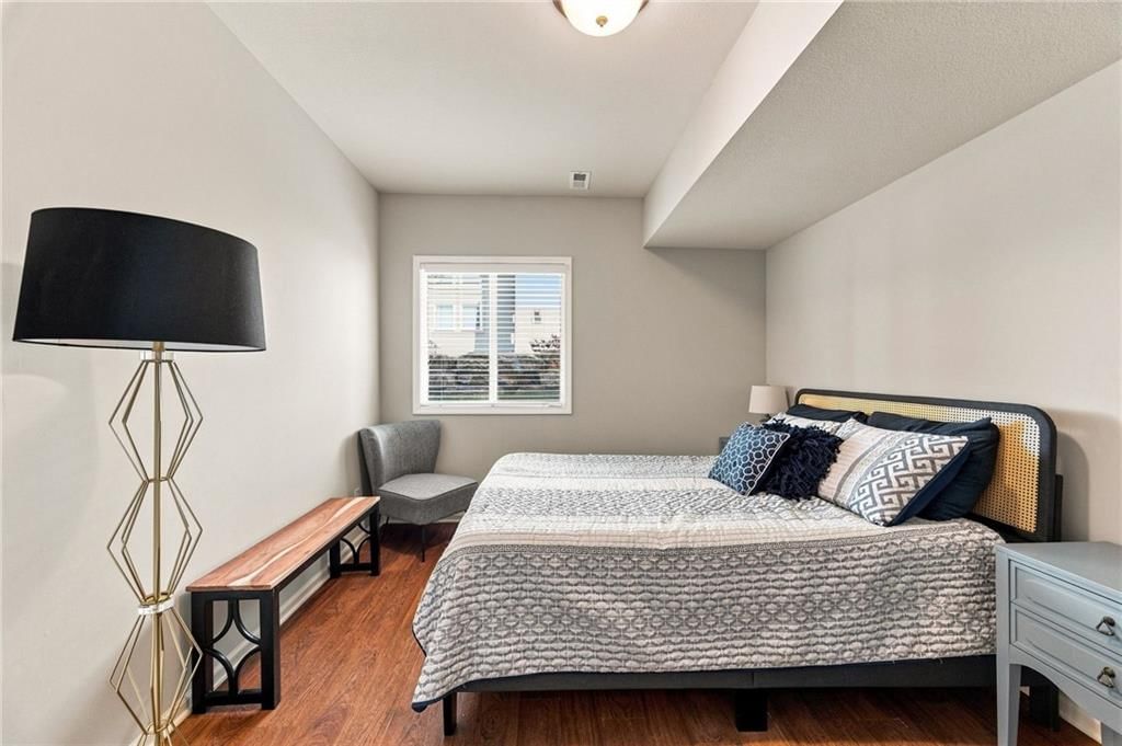 10230 Marion Street — photo 45