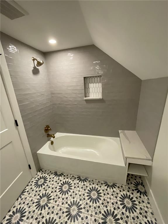 2905 W 73rd Street — photo 8
