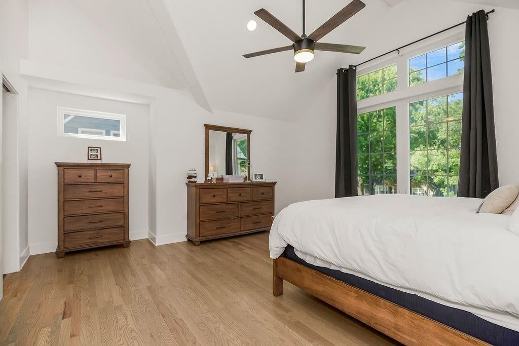 2905 W 73rd Street — photo 15