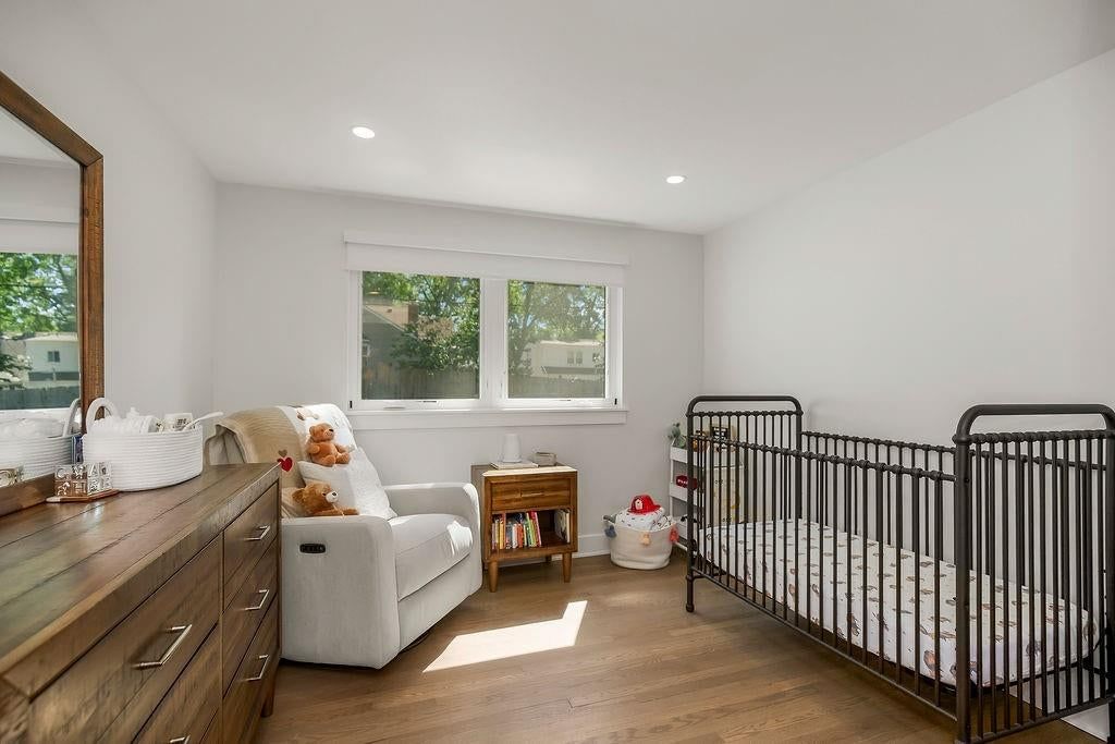 2905 W 73rd Street — photo 21