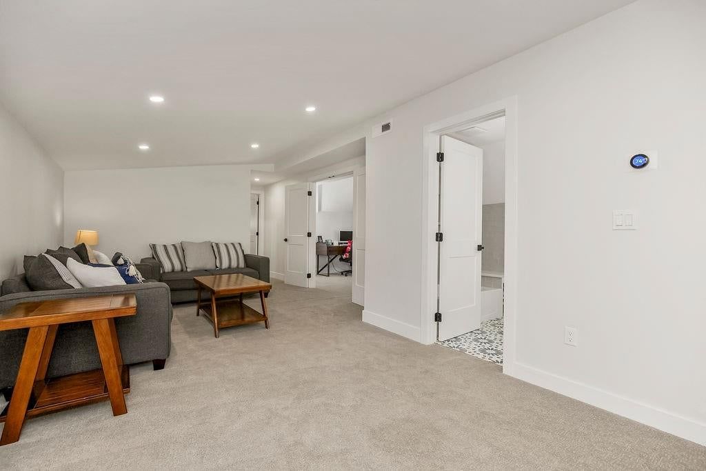 2905 W 73rd Street — photo 23