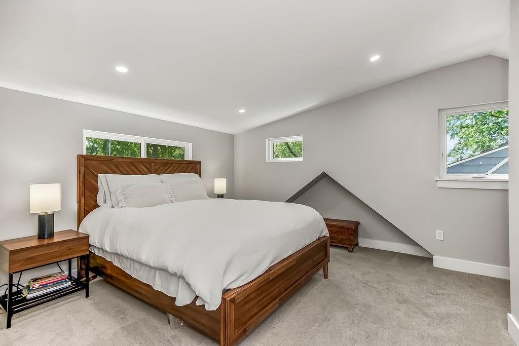 2905 W 73rd Street — photo 25