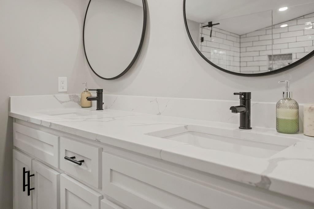 2905 W 73rd Street — photo 26