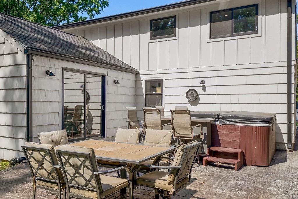 2905 W 73rd Street — photo 35