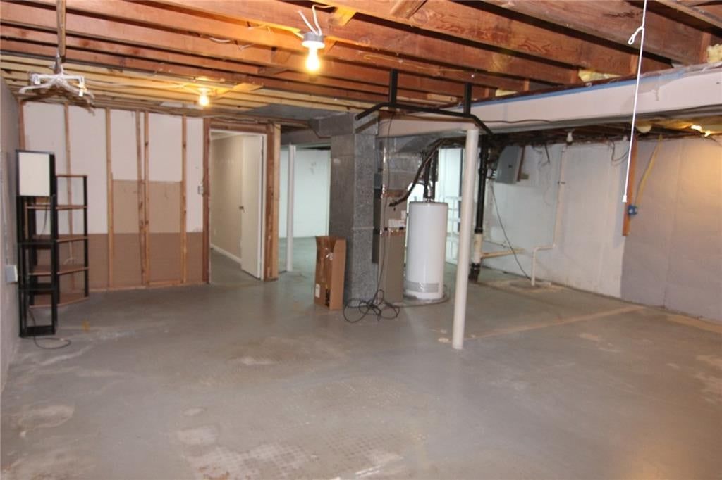 Photo 23 of 29 - 7104 Melrose Lane, Shawnee, KS 66203