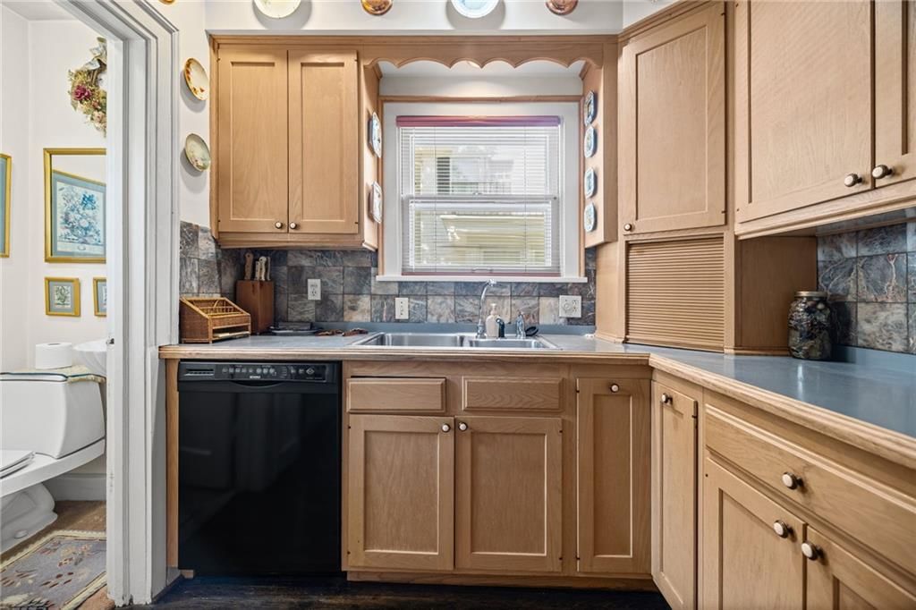 5532 Central Street — photo 13